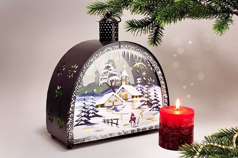 2in1 Laterne mit Sommer- und Winterlandschaft