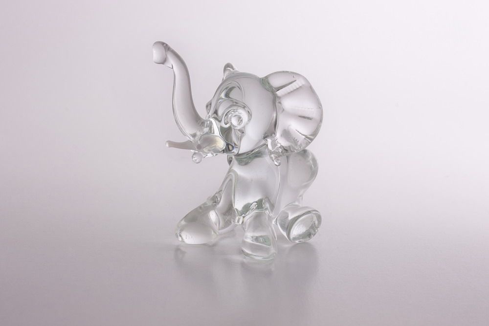 Glasfigur Glaselefant Elefant aus Glas kristallklar - Onlineshop