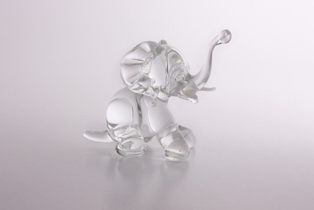 Glasfigur Glaselefant Elefant aus Glas kristallklar - Onlineshop