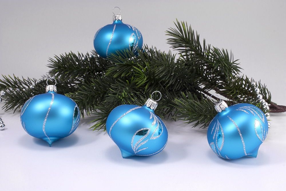 türkis matt kleine Feder für Christbaumschmuck und Weihnachtskugeln aus Glas