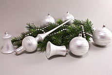 Weihnachtskugeln weiß matt iris geringelt